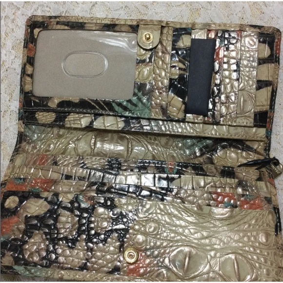 $FIRM$ - NO OFFERS. NWT 3pcs FIRM$ LACEWING CROSSBODY ADY &BUTTERFLY - Picture 9 of 11